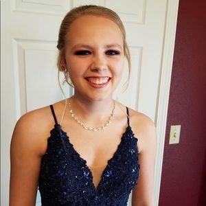 Meet your Posher, Zoie